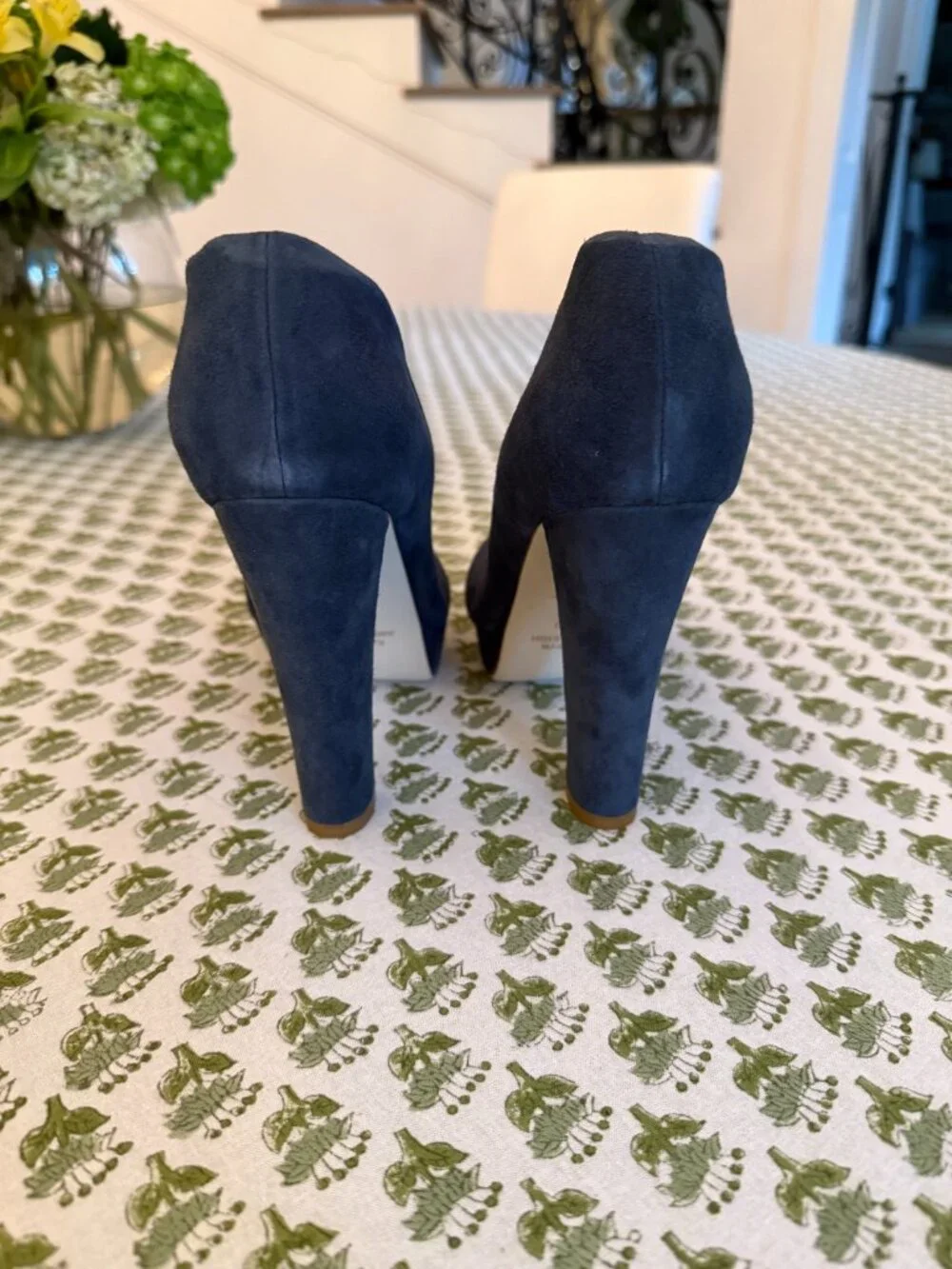 Kathryn Amberleigh Navy Suede Pumps | Womens Size 9.5